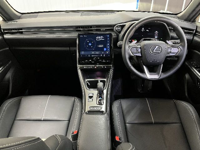 TOYOTA LEXUS LBX 2024 Image 31