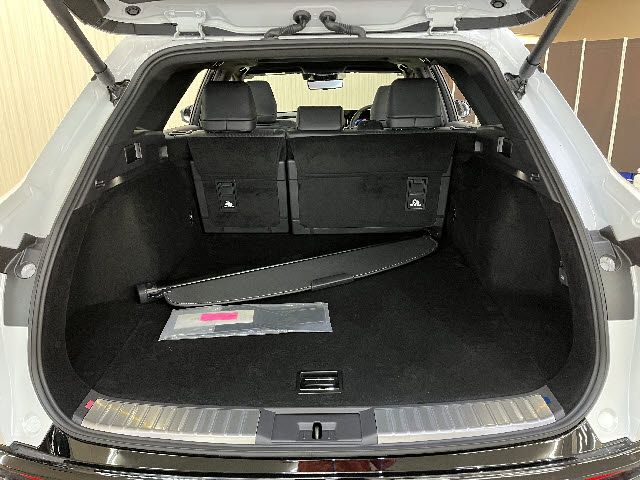 TOYOTA CROWN ESTATE 4WD 2025 Image 31