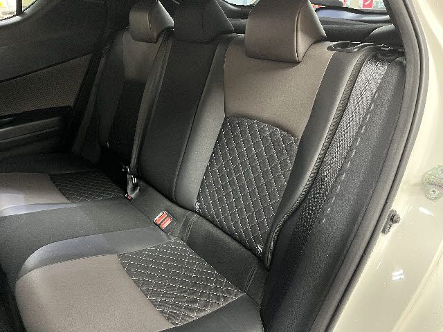 TOYOTA C-HR 2020 Image 31