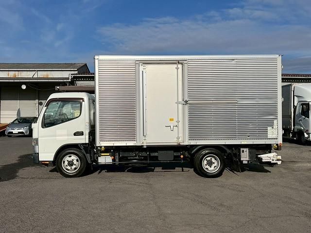 MITSUBISHI CANTER 2019 Image 31