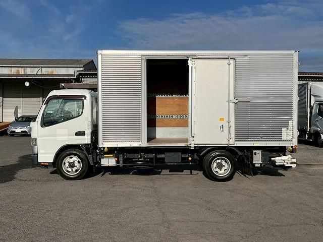 MITSUBISHI CANTER 2019 Image 31