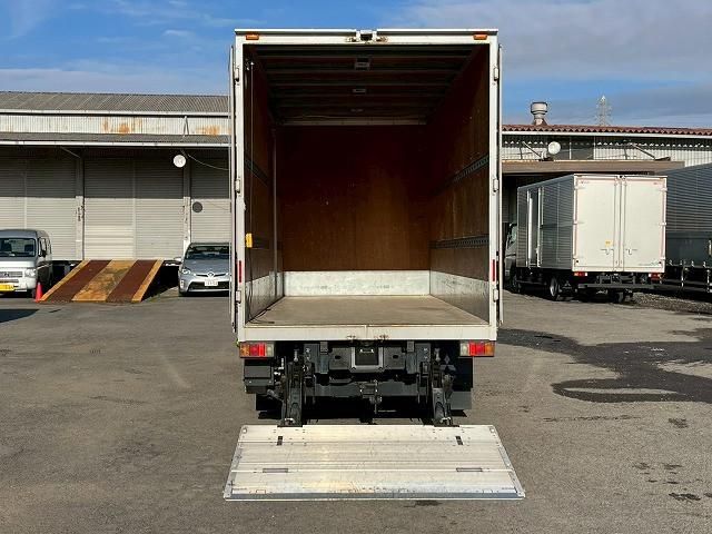 MITSUBISHI CANTER 2019 Image 31