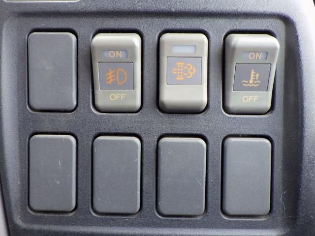 HINO MELPHA 2008 Image 31