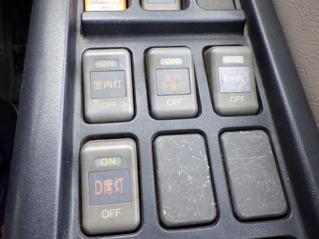 HINO MELPHA 2008 Image 31