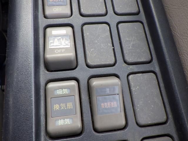 HINO MELPHA 2008 Image 31