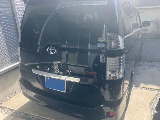 TOYOTA VOXY 2007 Image 31