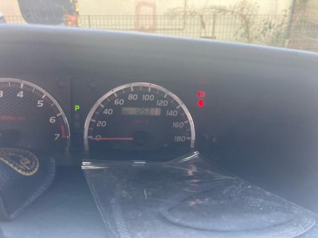 TOYOTA VOXY 2007 Image 31