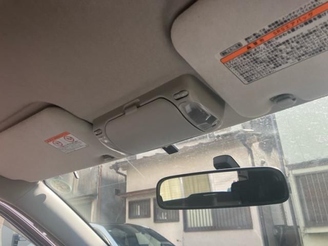 TOYOTA VOXY 2007 Image 31