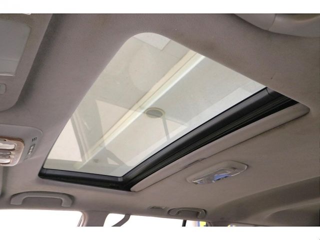 LEXUS LX470 2011 Image 31