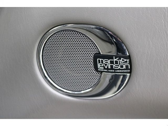 LEXUS LX470 2011 Image 31