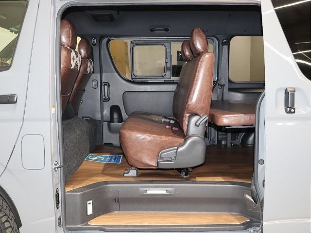 TOYOTA REGIUSACE VAN 4WD 2019 Image 31