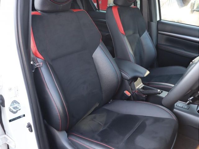 TOYOTA HILUX 4WD 2022 Image 31