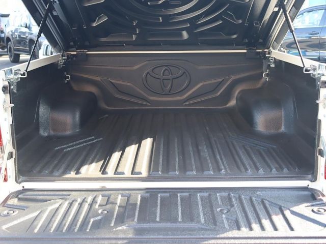 TOYOTA HILUX 4WD 2022 Image 31