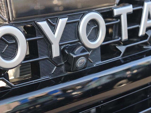 TOYOTA HILUX 4WD 2022 Image 31