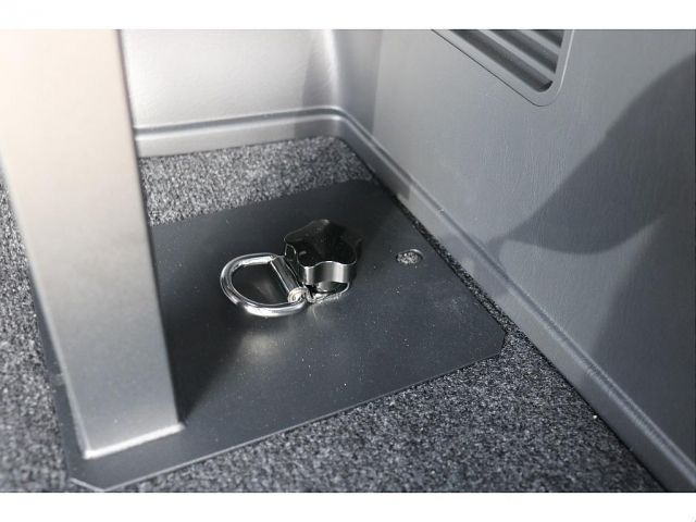 TOYOTA HIACE VAN 4WD 2026 Image 31