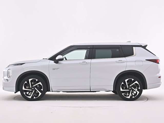 MITSUBISHI OUTLANDER PHEV 2022 Image 31