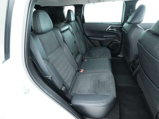 MITSUBISHI OUTLANDER PHEV 2022 Image 31