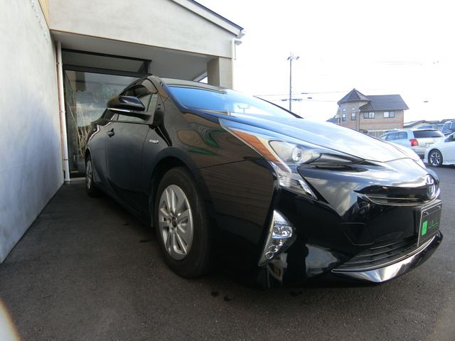 TOYOTA PRIUS 2016 Image 31