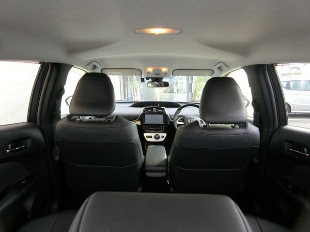 TOYOTA PRIUS 2016 Image 31