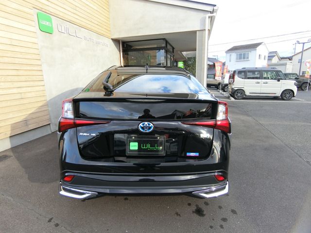 TOYOTA PRIUS 2021 Image 31
