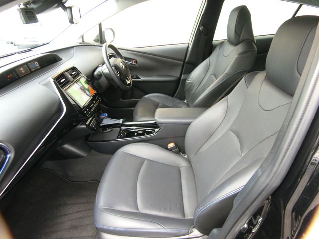 TOYOTA PRIUS 2021 Image 31