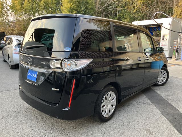 MAZDA BIANTE 2011 Image 31