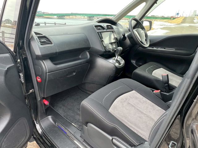 NISSAN SERENA  WG 4WD 2014 Image 31