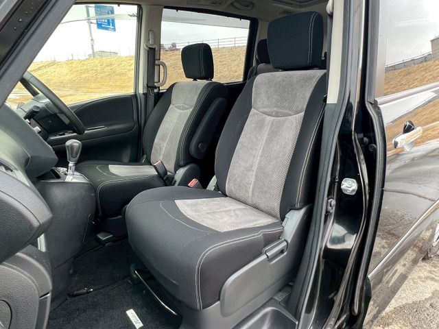 NISSAN SERENA  WG 4WD 2014 Image 31