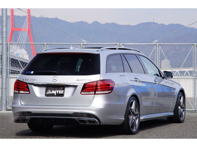 AMG E CLASS STATIONW 2014 Image 31