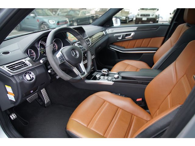 AMG E CLASS STATIONW 2014 Image 31