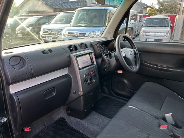 DAIHATSU MOVE CONTE 2016 Image 31