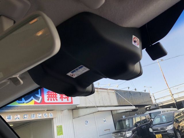 SUZUKI SPACIA CUSTOM Z 2017 Image 31