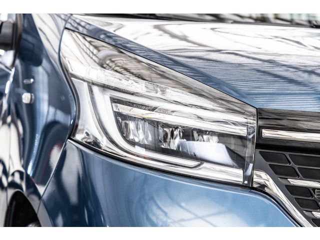 RENAULT TRAFIC 2022 Image 31