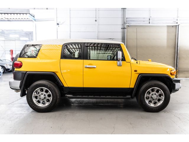 TOYOTA FJ CRUISER 4WD 2015 Image 31