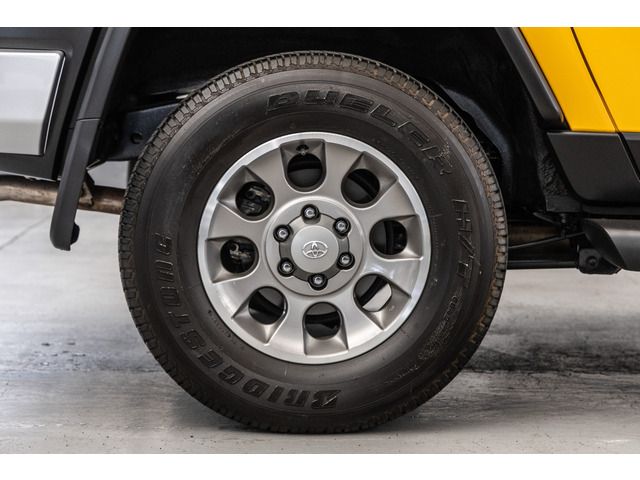 TOYOTA FJ CRUISER 4WD 2015 Image 31