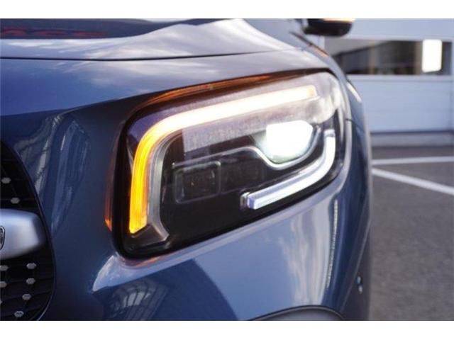 MERCEDES BENZ GLB 2023 Image 31