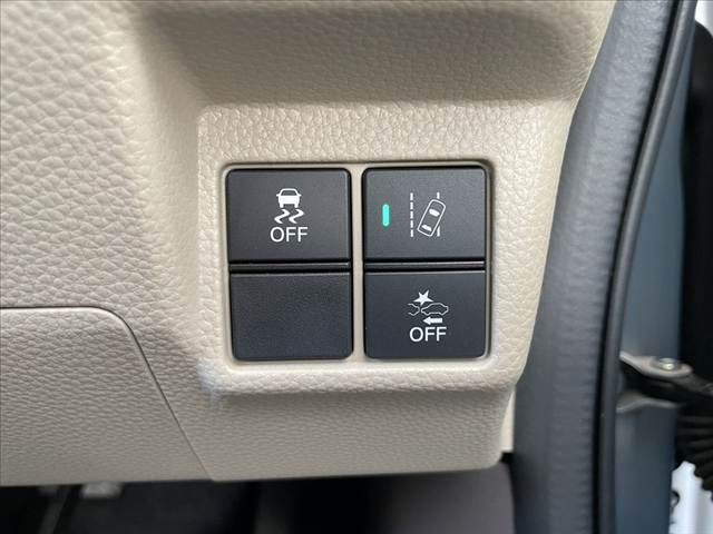 HONDA N BOX 2019 Image 31