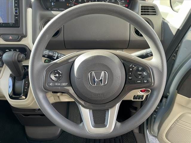 HONDA N BOX 2019 Image 31