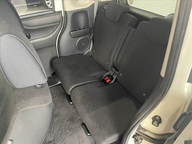 HONDA N BOX 2014 Image 31