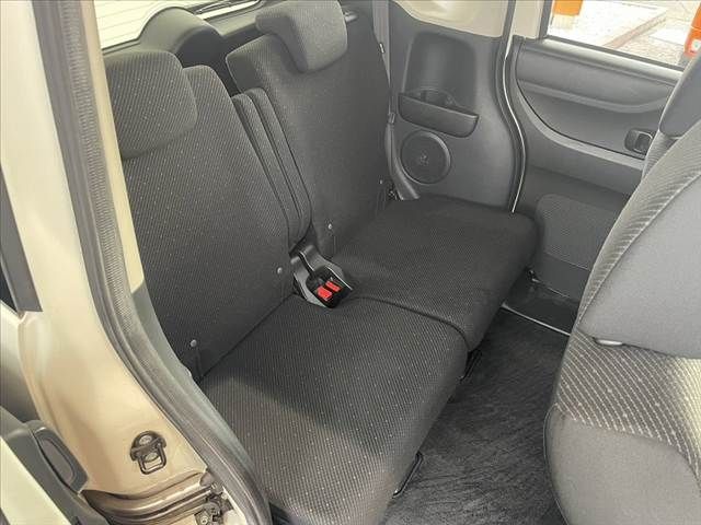 HONDA N BOX 2014 Image 31