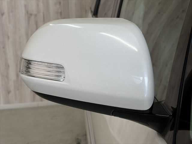 TOYOTA ESTIMA HYBRID 4WD 2015 Image 31