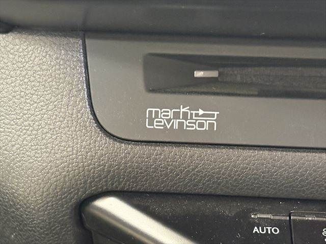 TOYOTA LEXUS UX300E 2021 Image 31