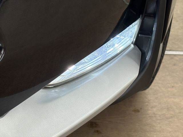 TOYOTA LEXUS NX300H 2015 Image 31