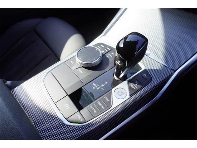 BMW 3SERIES TOURING 2022 Image 31