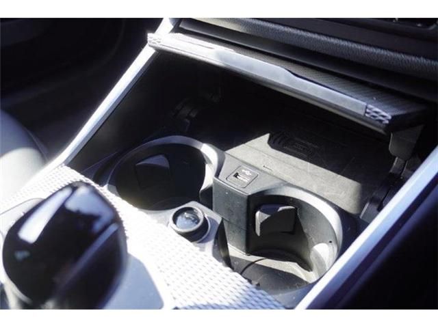 BMW 3SERIES TOURING 2022 Image 31