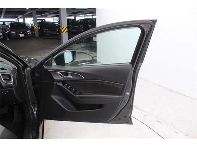 MAZDA AXELA SPORTS 2017 Image 31