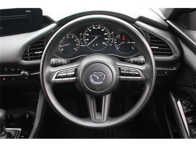 MAZDA 3 FASTBACK 2023 Image 31