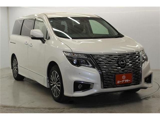 NISSAN ELGRAND 2024 Image 31