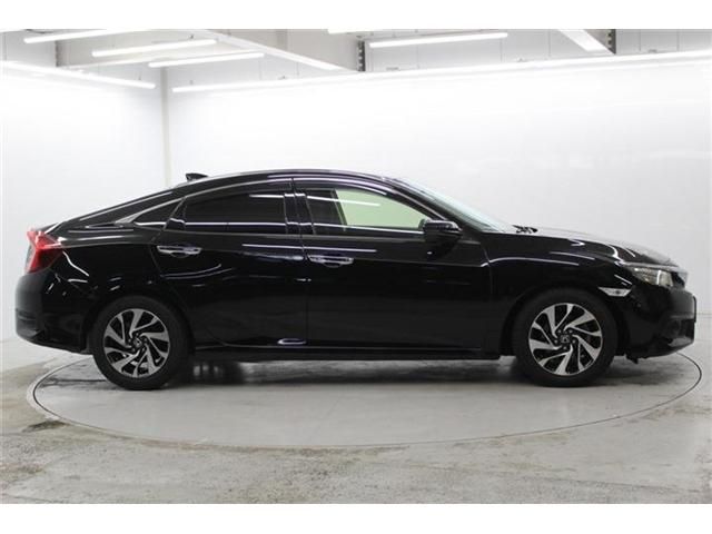 HONDA CIVIC SEDAN 2019 Image 31