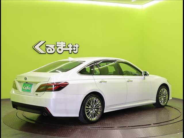 TOYOTA CROWN SEDAN HYBRID 2022 Image 31